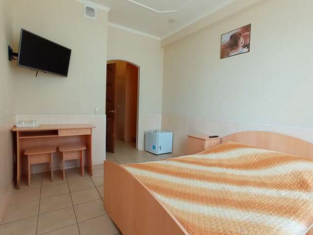 Гостиница Евро Киров-24